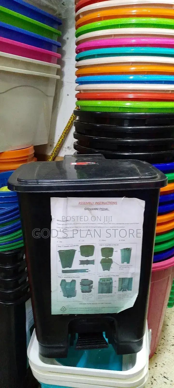 Step on Dust Bins 30litres