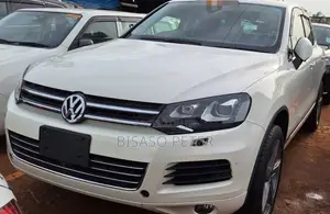 Volkswagen Touareg 2015 White