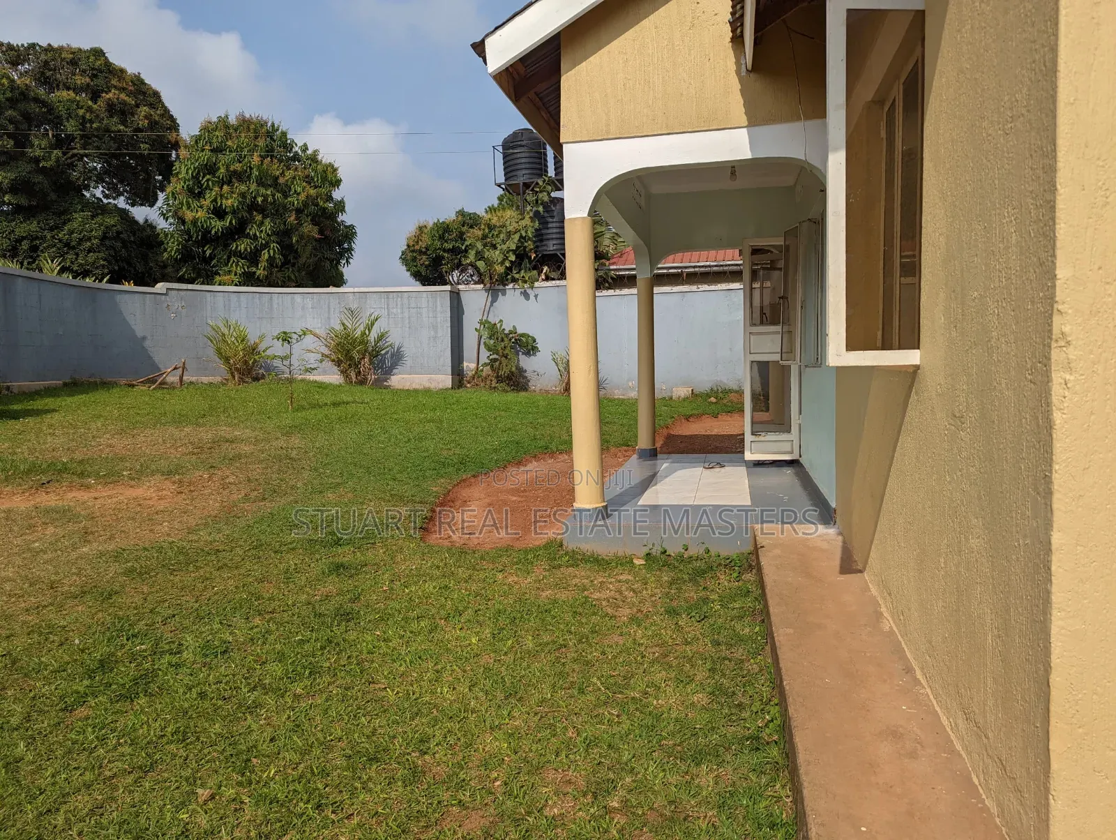 4bdrm Bungalow in Central Division for sale