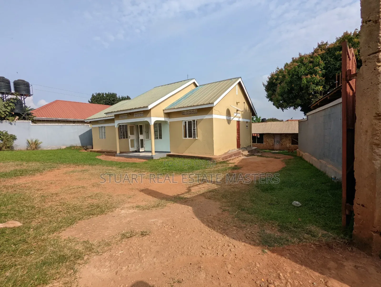 4bdrm Bungalow in Central Division for sale