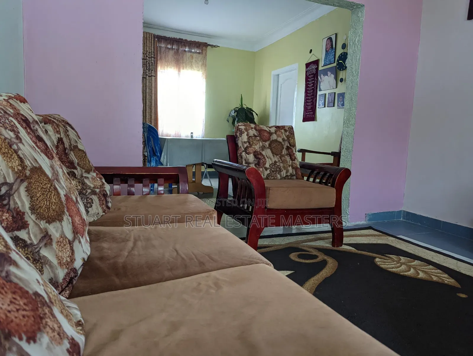 4bdrm Bungalow in Central Division for sale
