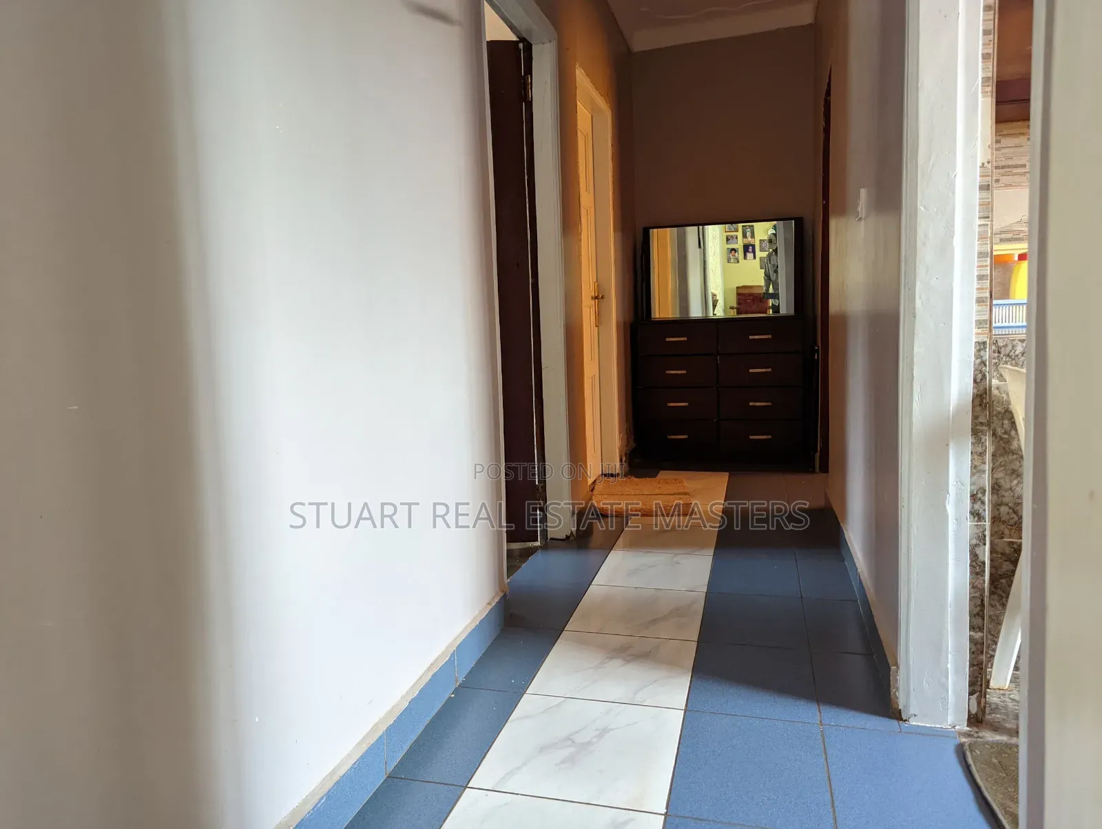 4bdrm Bungalow in Central Division for sale