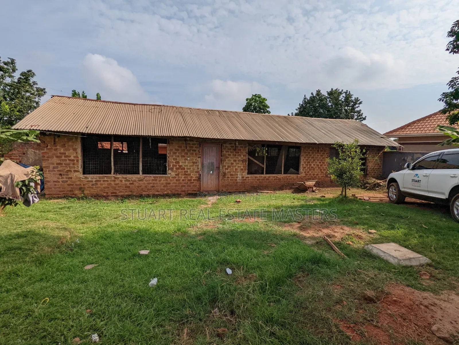 4bdrm Bungalow in Central Division for sale