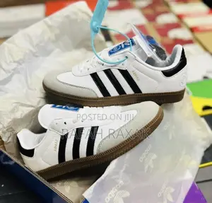 Original White/Black Adidas Samba Smart-casual Sneakers
