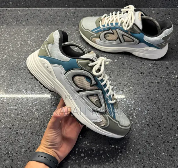 Original Dior B30 White Beige Blue Olive Casual Sneakers in - Main Image