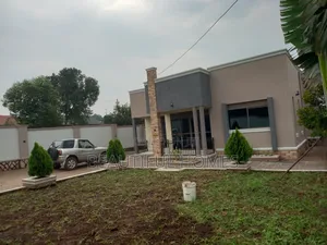Photo - Furnished 4bdrm House in Kira for sale