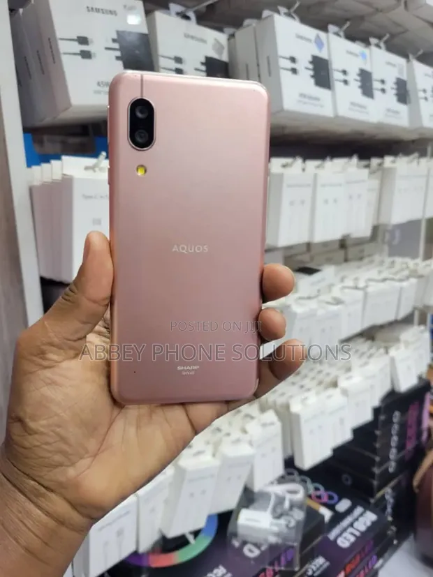 4台SHARP AQUOS sense3 SHV45