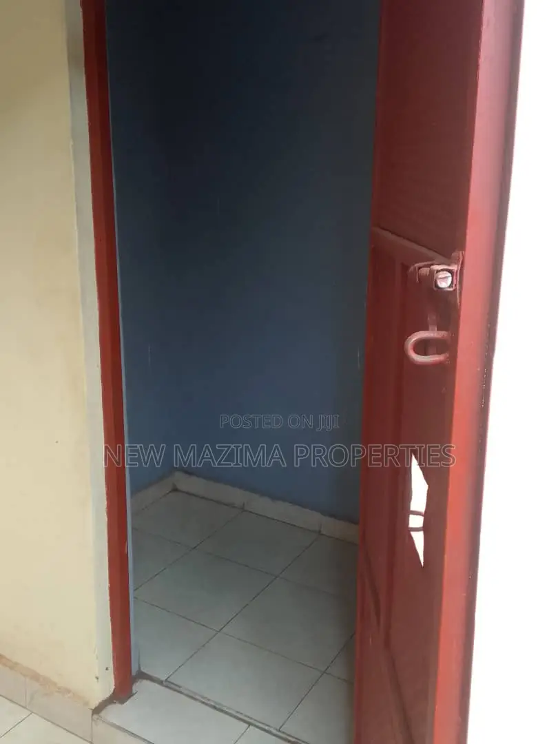 7bdrm House in After Munyonyo On, Division A for sale