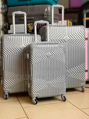 Star Plastic Suitcase Set Gray