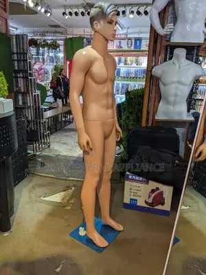 Men Display Dammy