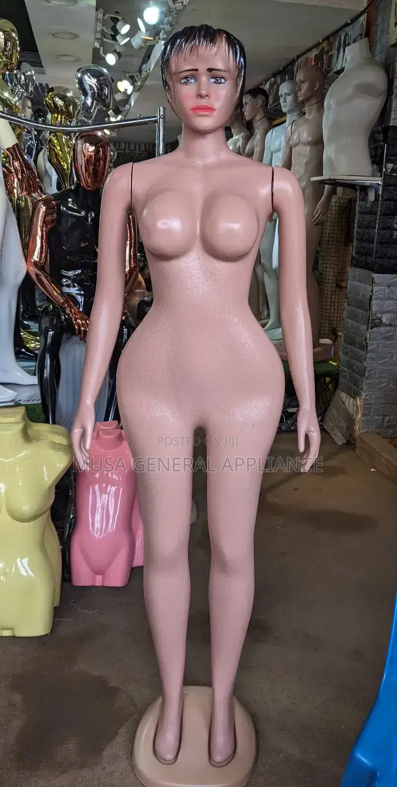Women Display Dammy