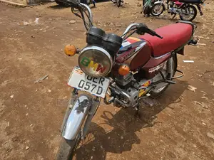 Bajaj Boxer 2016 Red