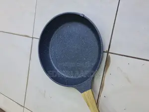 Non Stick Pan With Glass Cover (28cm)