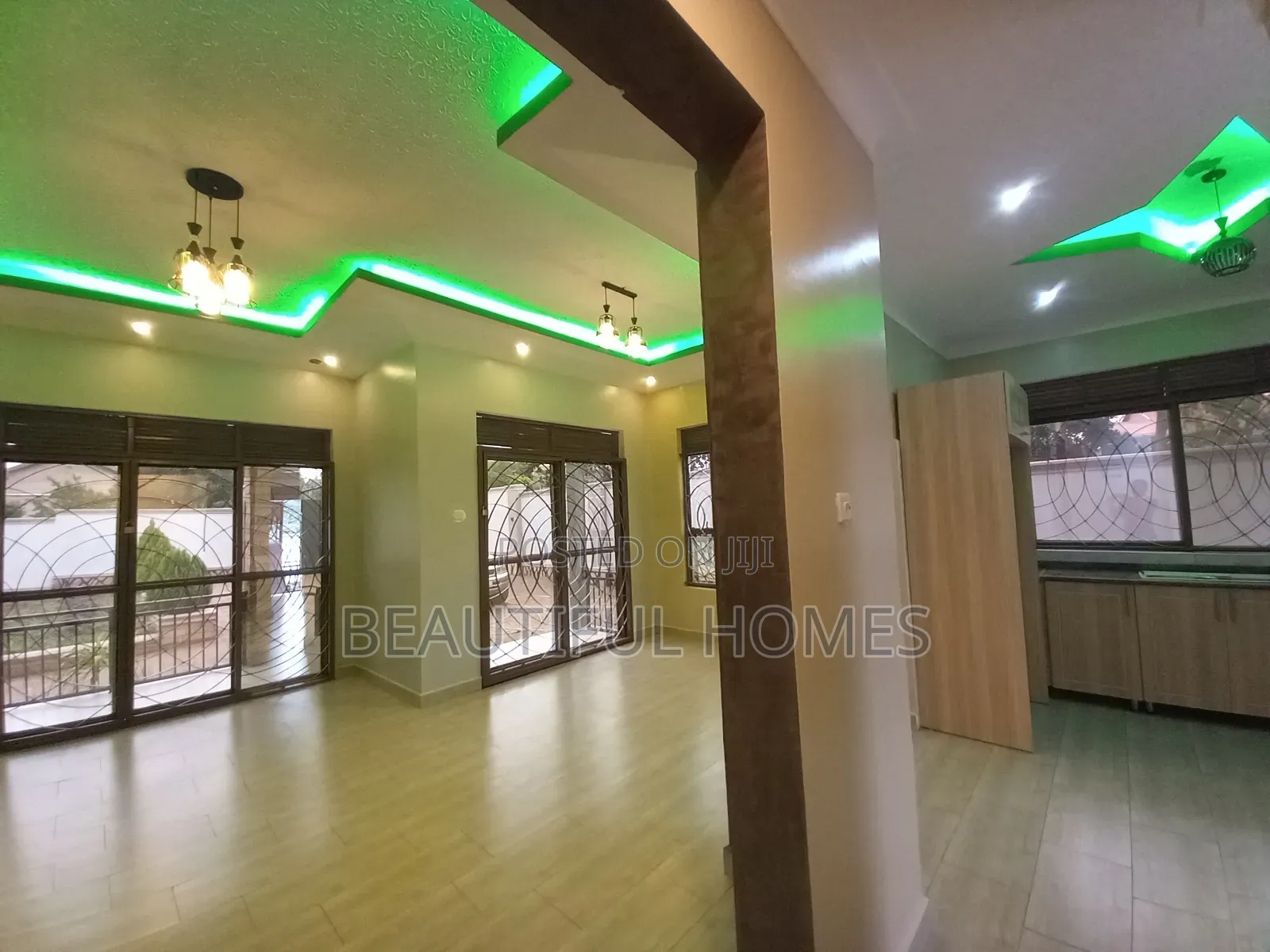 Furnished 4bdrm House in Kira for sale