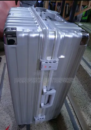 Classic Plastic Suitcases in Extra Large Size