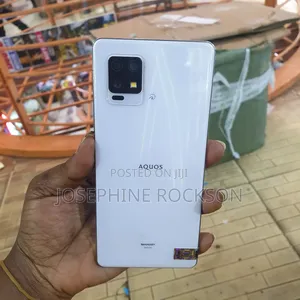Sharp Aquos zero6 128 GB White