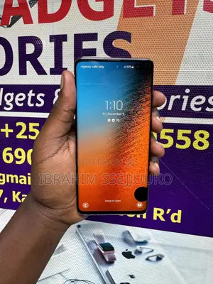 Samsung Galaxy S10 Plus 128 GB Black