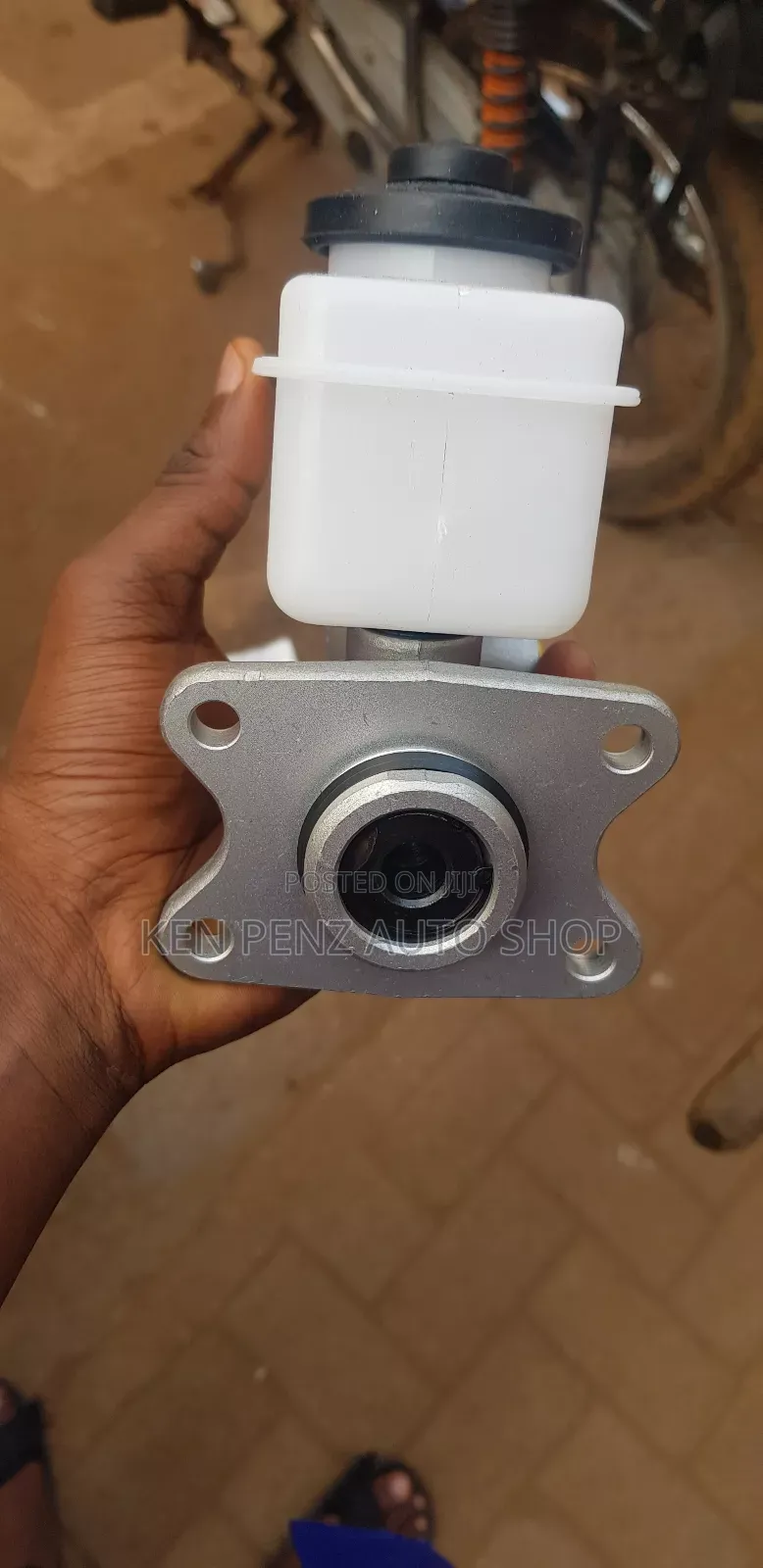 Toyota Landcruiser Hardtop Master Cylinder