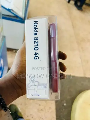 New Nokia 8210 4G Red