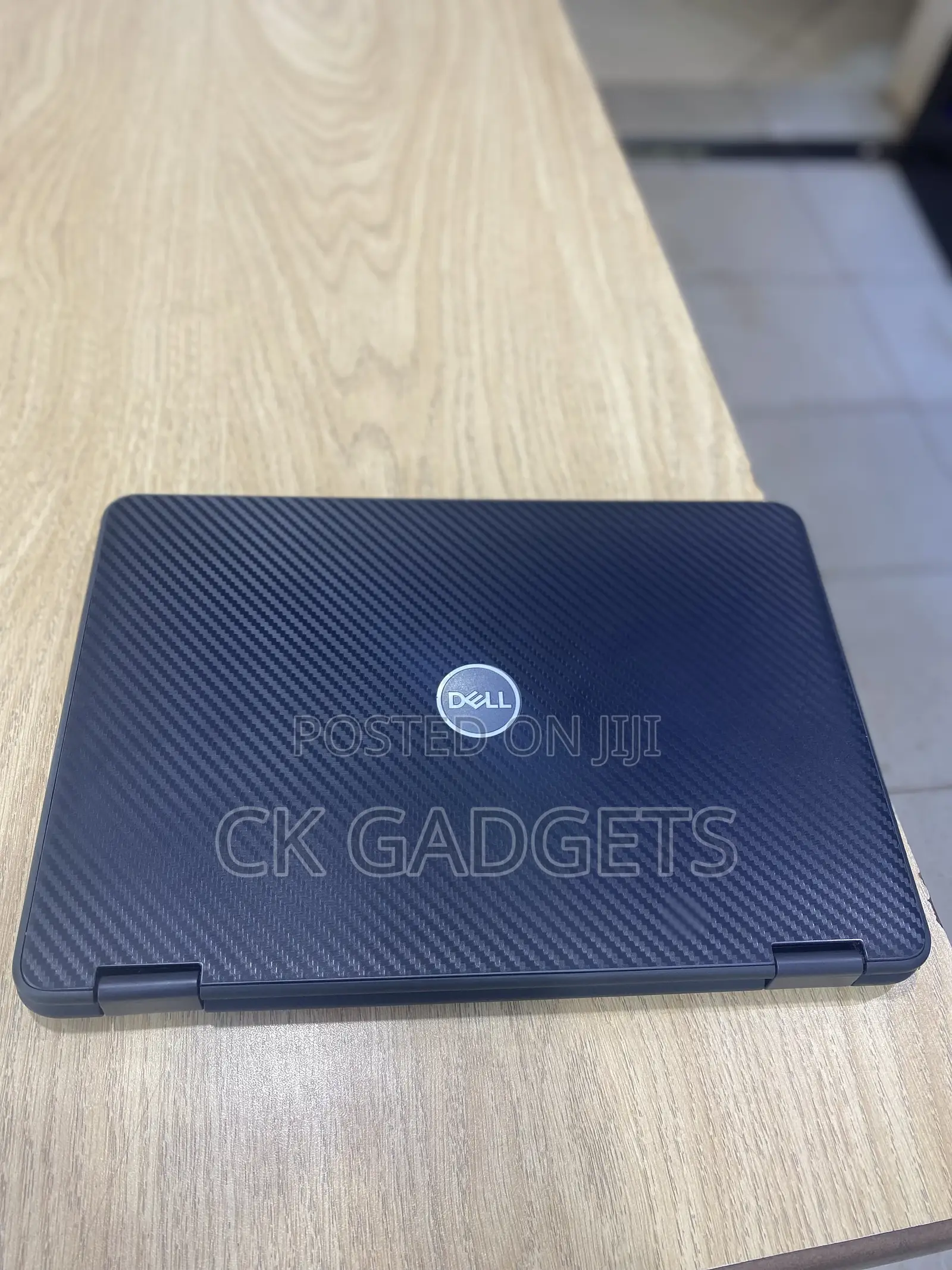 New Laptop Dell Latitude 3180 4GB Intel Core 2 Duo SSD 128GB