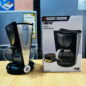 Black + Decker "12 Cups" Coffee Makers \\ 1050w \\ Dcm80-B5