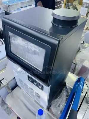 Commercial Ice Cube Maker Machine