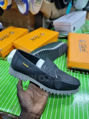 Photo - Leather Quality Men's Timberland Loafers