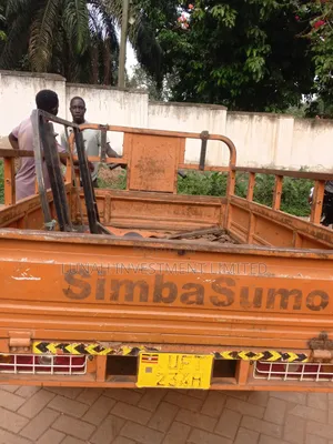 Tricycle 2023 Orange