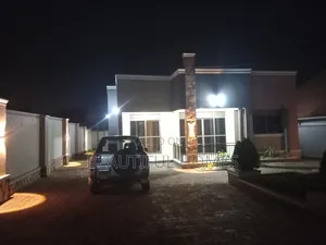Furnished 4bdrm House in Kira for sale
