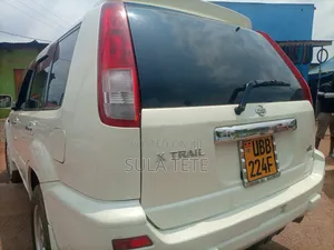 Nissan X-Trail 2.0 Comfort 2004 White
