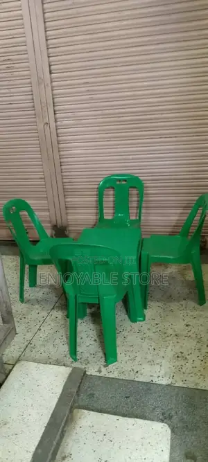 Dining Plastic Chairs and Table