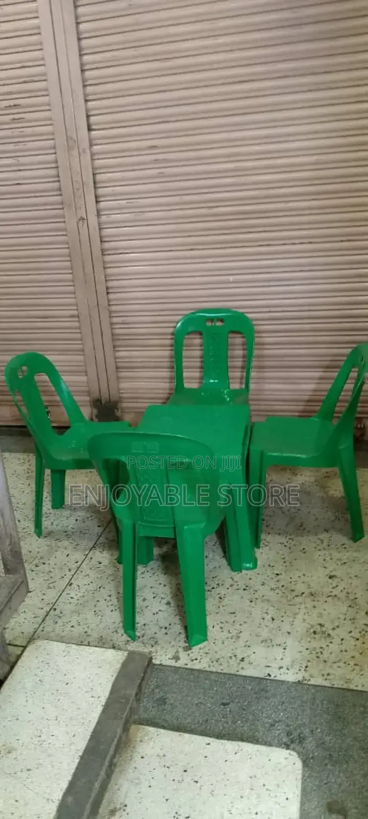 Dining Plastic Chairs and Table