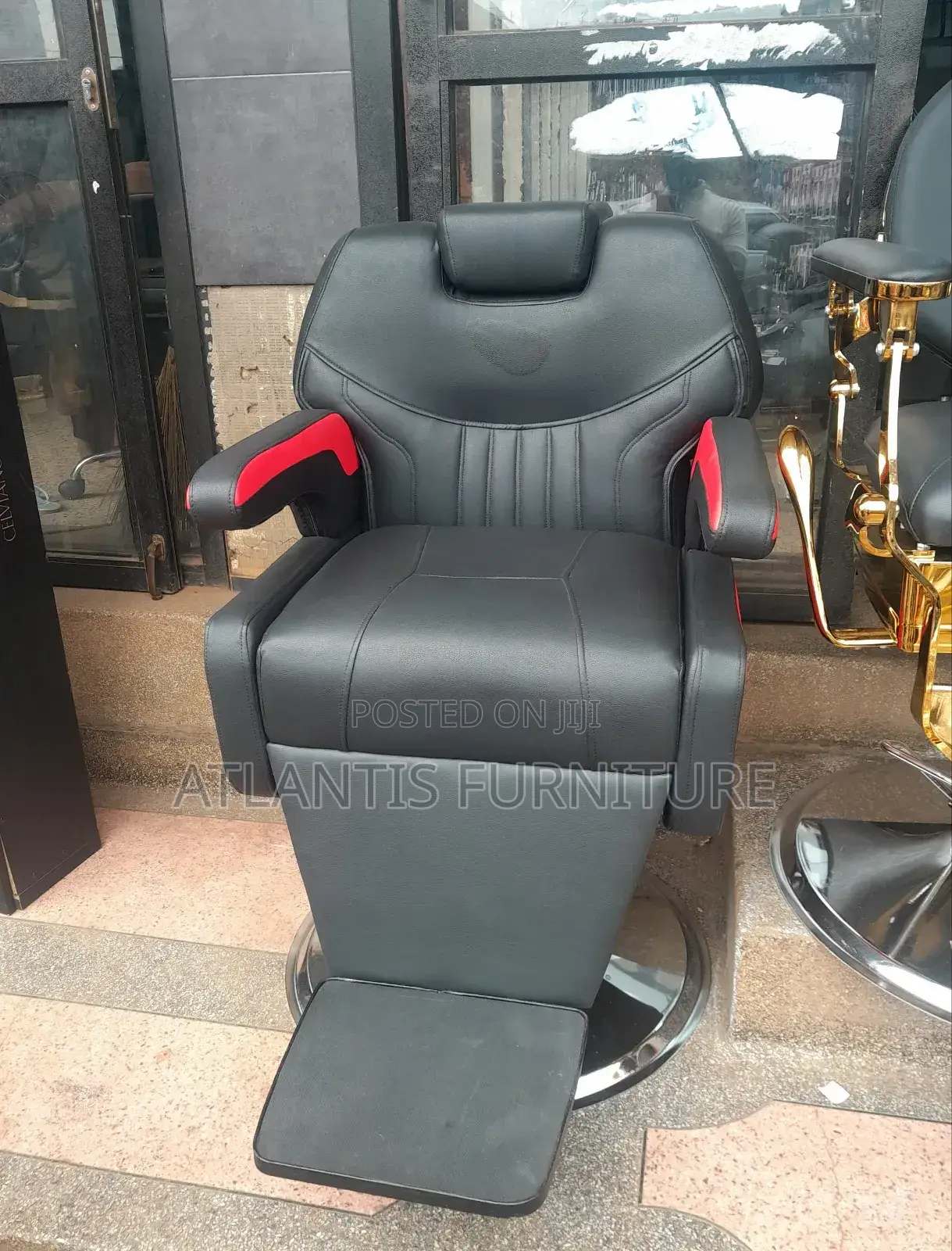 New Man's Barber Chair