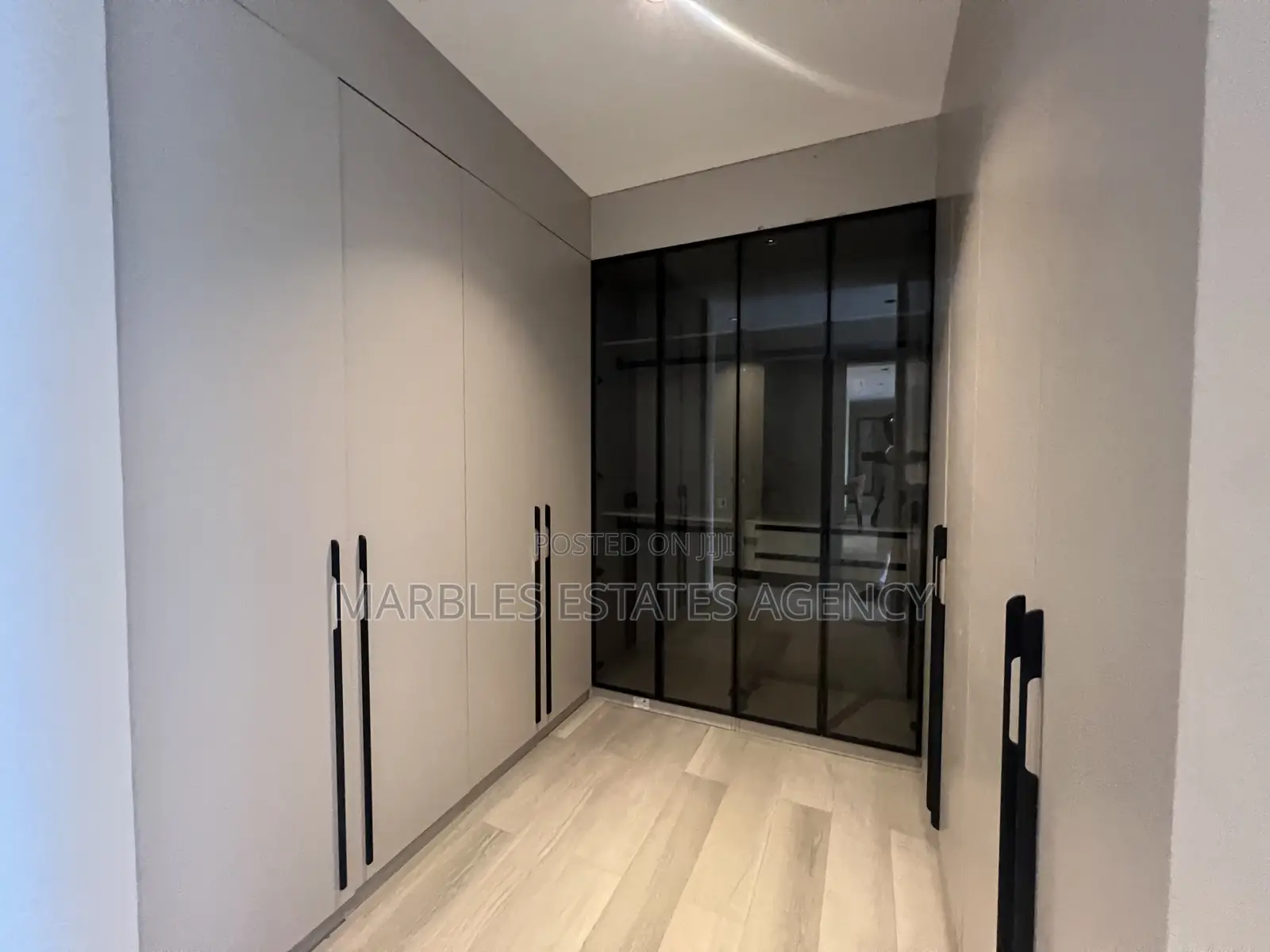 Furnished 4bdrm Apartment in Bugolobi, Central Division for rent