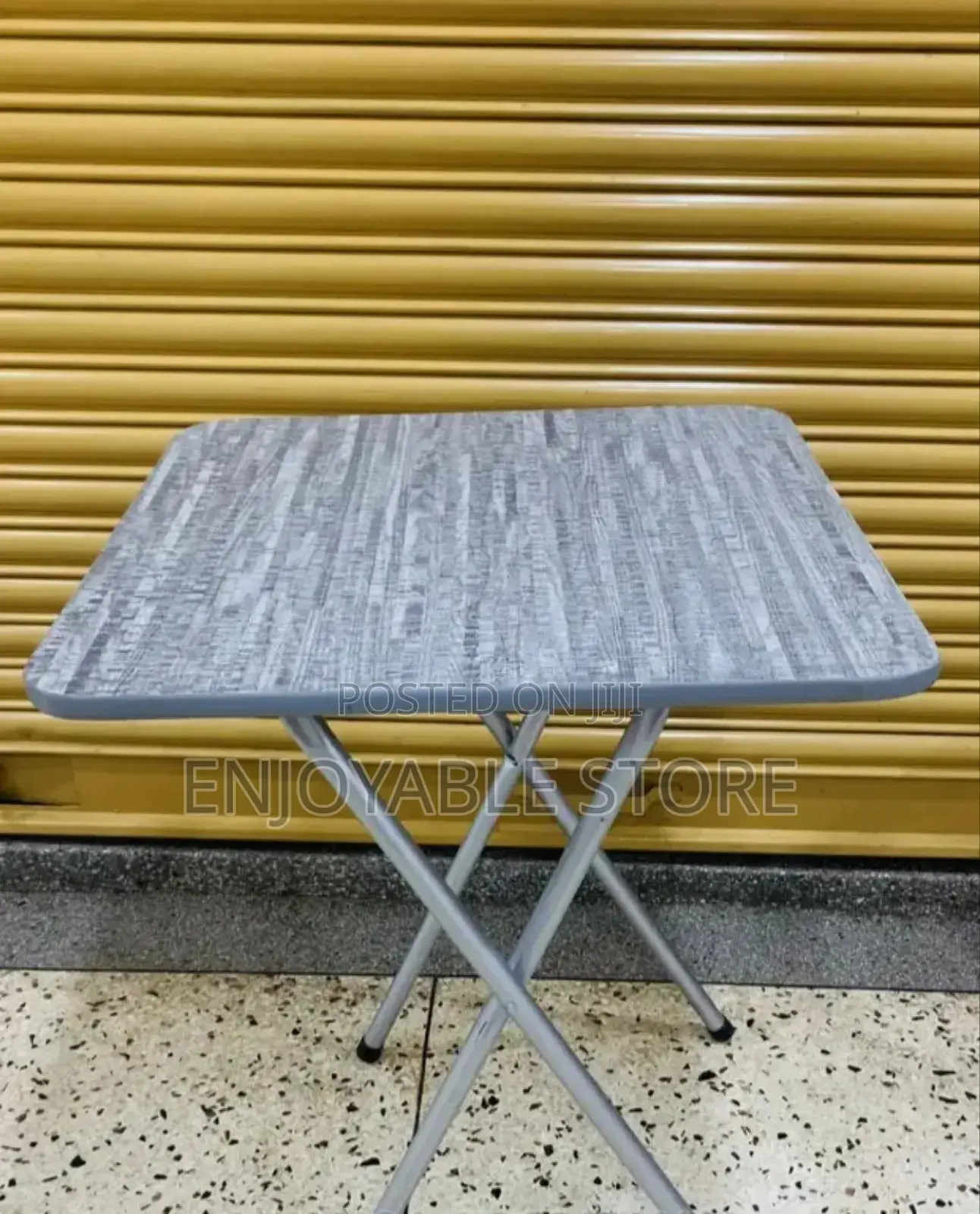 Foldable Square Table