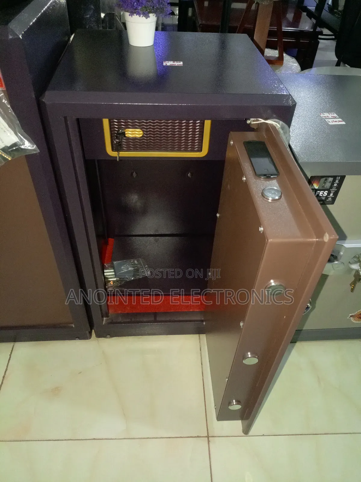 Safe Box Available
