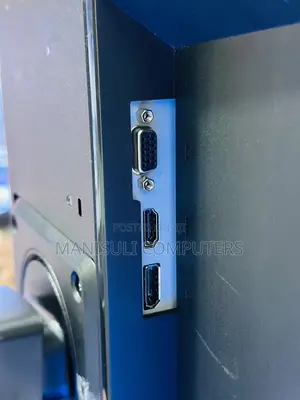 Monitor Hp 22 Inch Ips VGA HDMI DIV DP Display