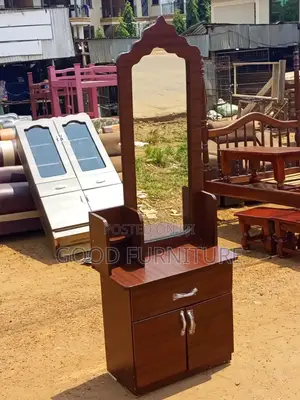 Incredible Dressing Mirror