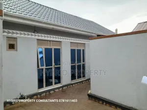 3bdrm Apartment in Kasubi Town Along, Rubaga for sale