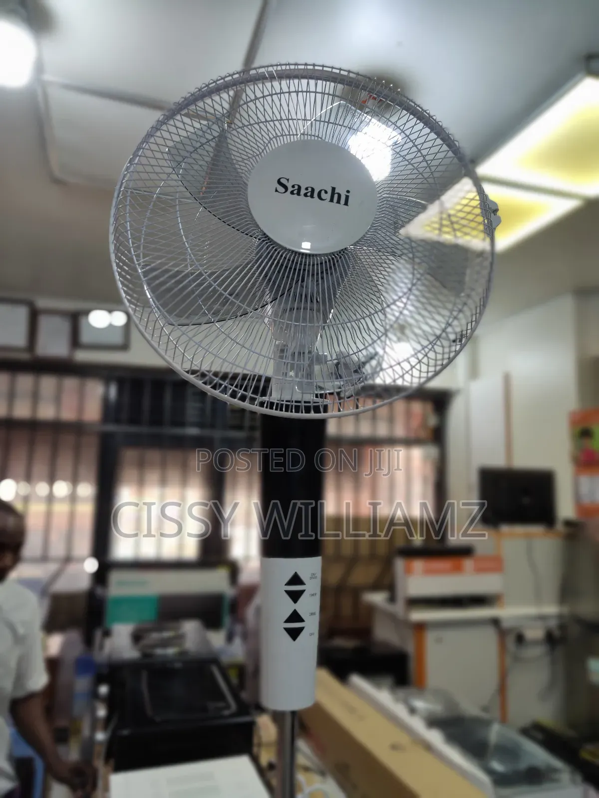 Saachi 16inch Stand Fan With Remote/3 Speed Saachi Stand Fan