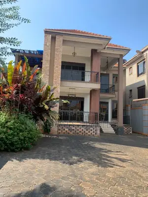 5bdrm Duplex in Buwate, Nakawa for rent