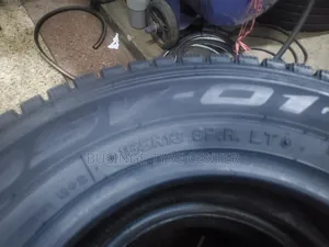 165R13 Dunlop Foreign Used
