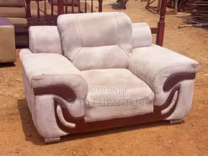 Amazing Giant Single Seater Sofa