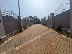 Furnished 4bdrm Bungalow in Kira, Wakiso / Wakiso for sale