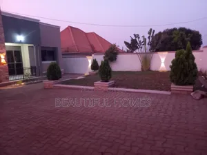 Furnished 4bdrm House in Kira for sale
