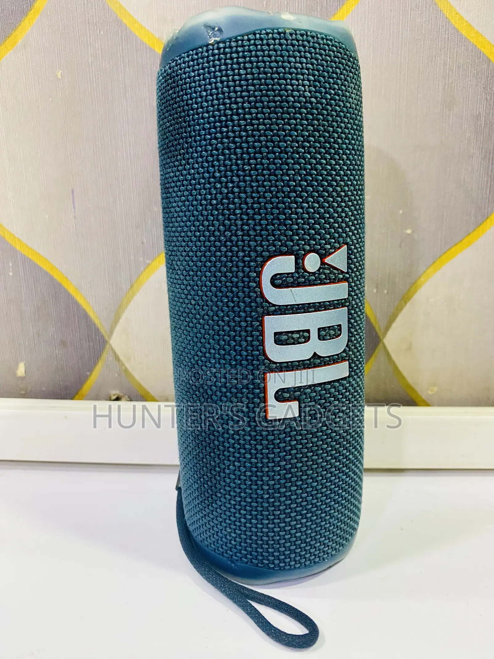 JBL Flip 6 Bluetooth Rechargeable Portable Speaker Uk Used