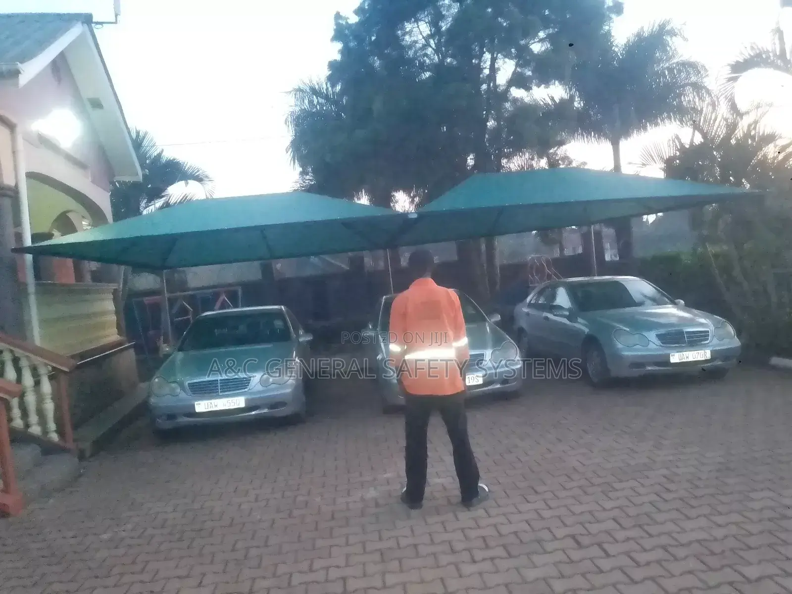 Carports Parking 3 Cars Water and Sunproof