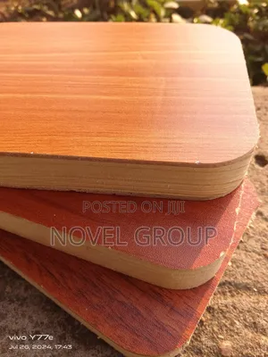 Laminated Block Boards (8ft X 4ft X 18mm)