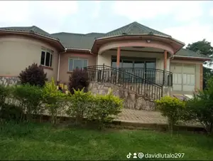 3bdrm Bungalow in Buwate, Nakawa for rent