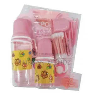 A Set of Three Baby Bottles With Helpers Design Vary - Pink